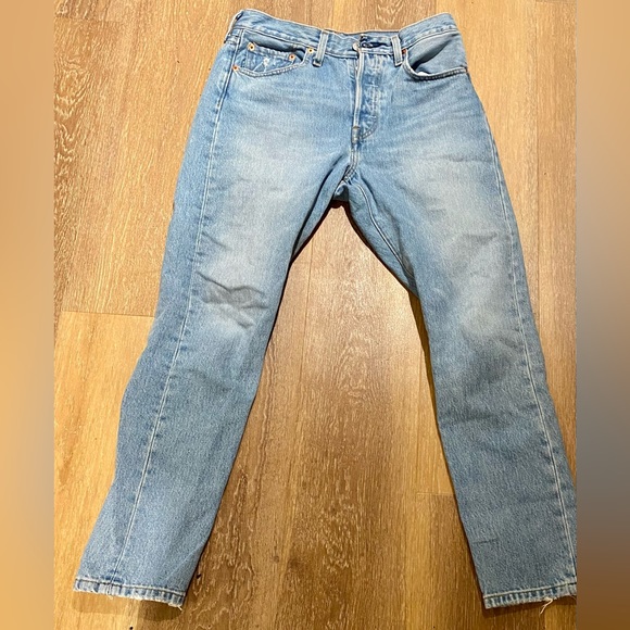 Levi’s 501’s Skinny Jeans - Picture 2 of 7